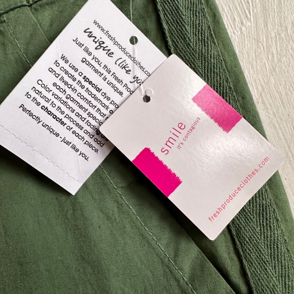 NWT Fresh Produce Safari Pocket Capris - Picture 5 of 8